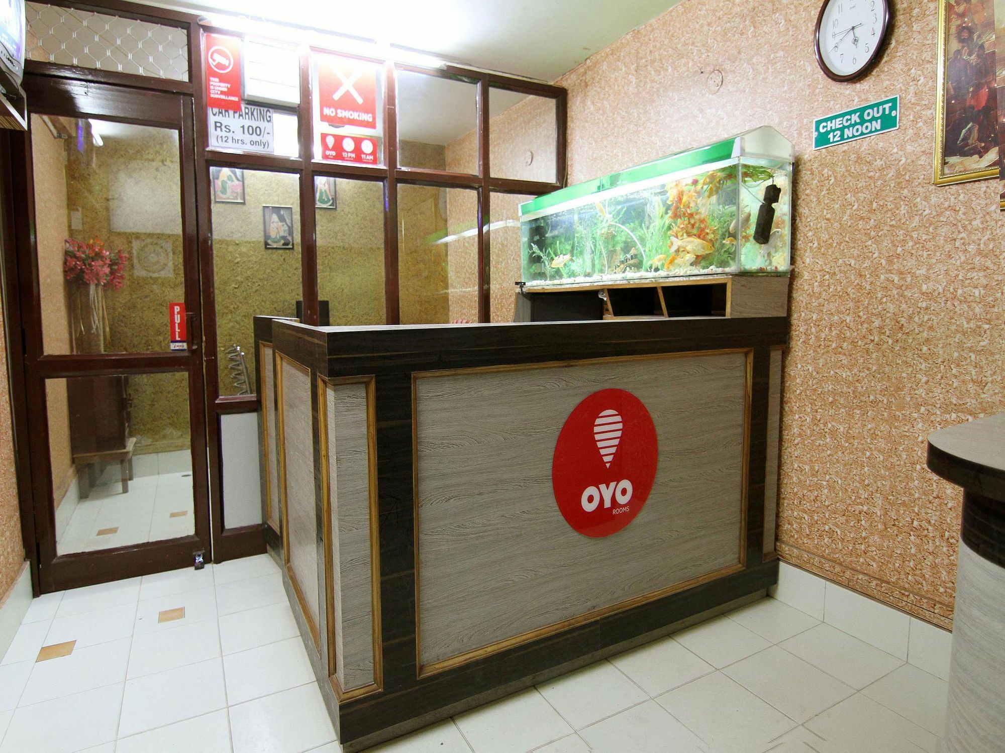 Oyo 3519 Hotel Garden Inn バラナシ エクステリア 写真
