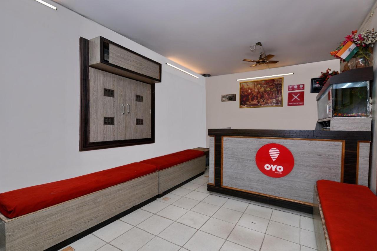 Oyo 3519 Hotel Garden Inn バラナシ エクステリア 写真