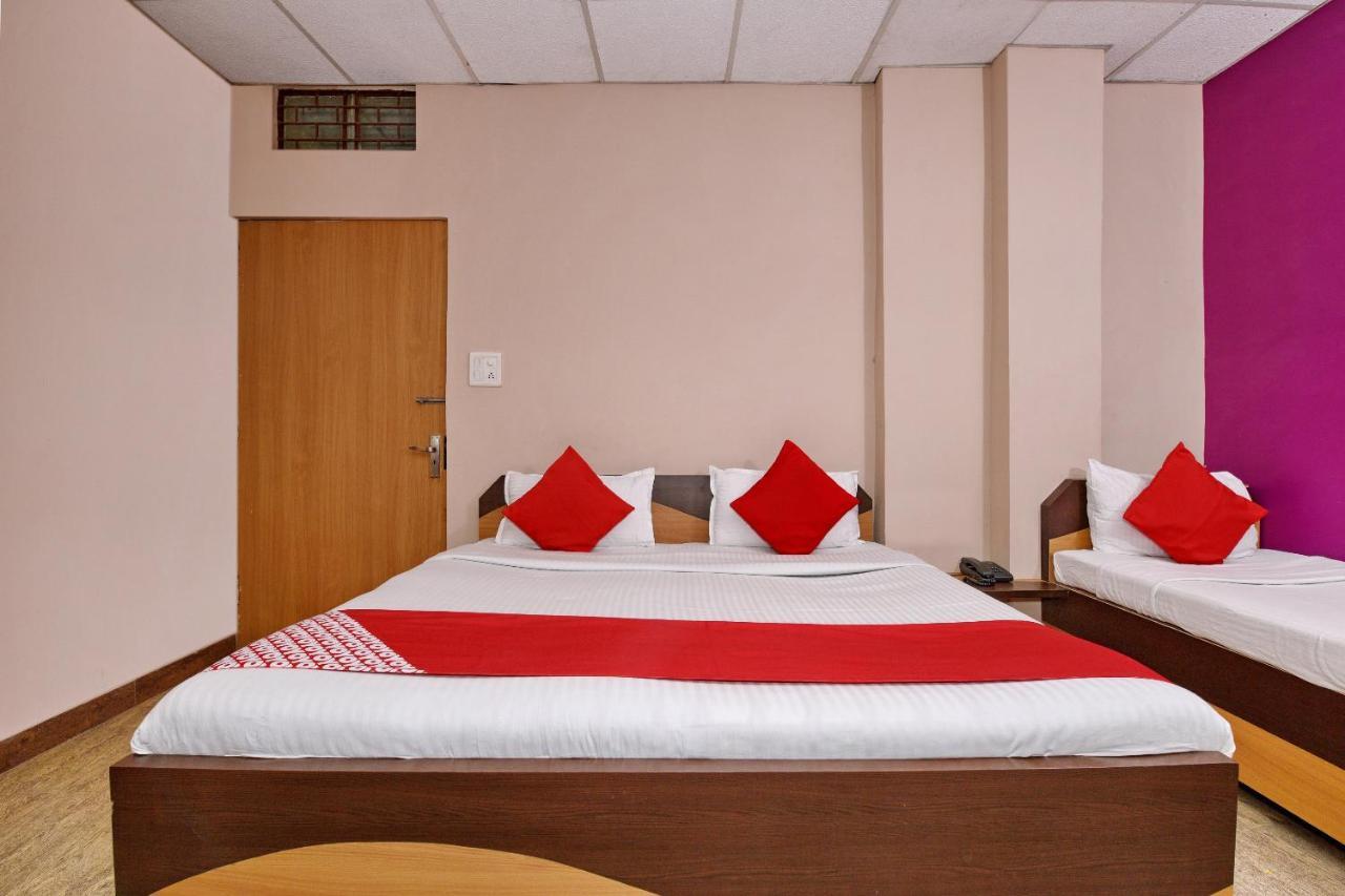 Oyo 3519 Hotel Garden Inn バラナシ エクステリア 写真